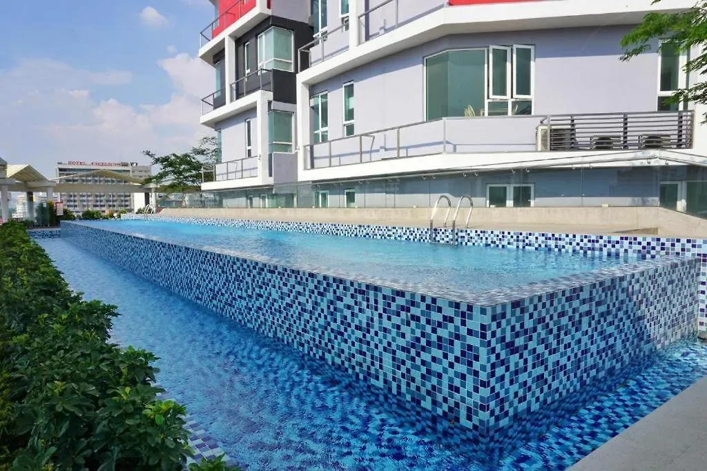 The Octagon Premium Suite - Ipoh Hotel