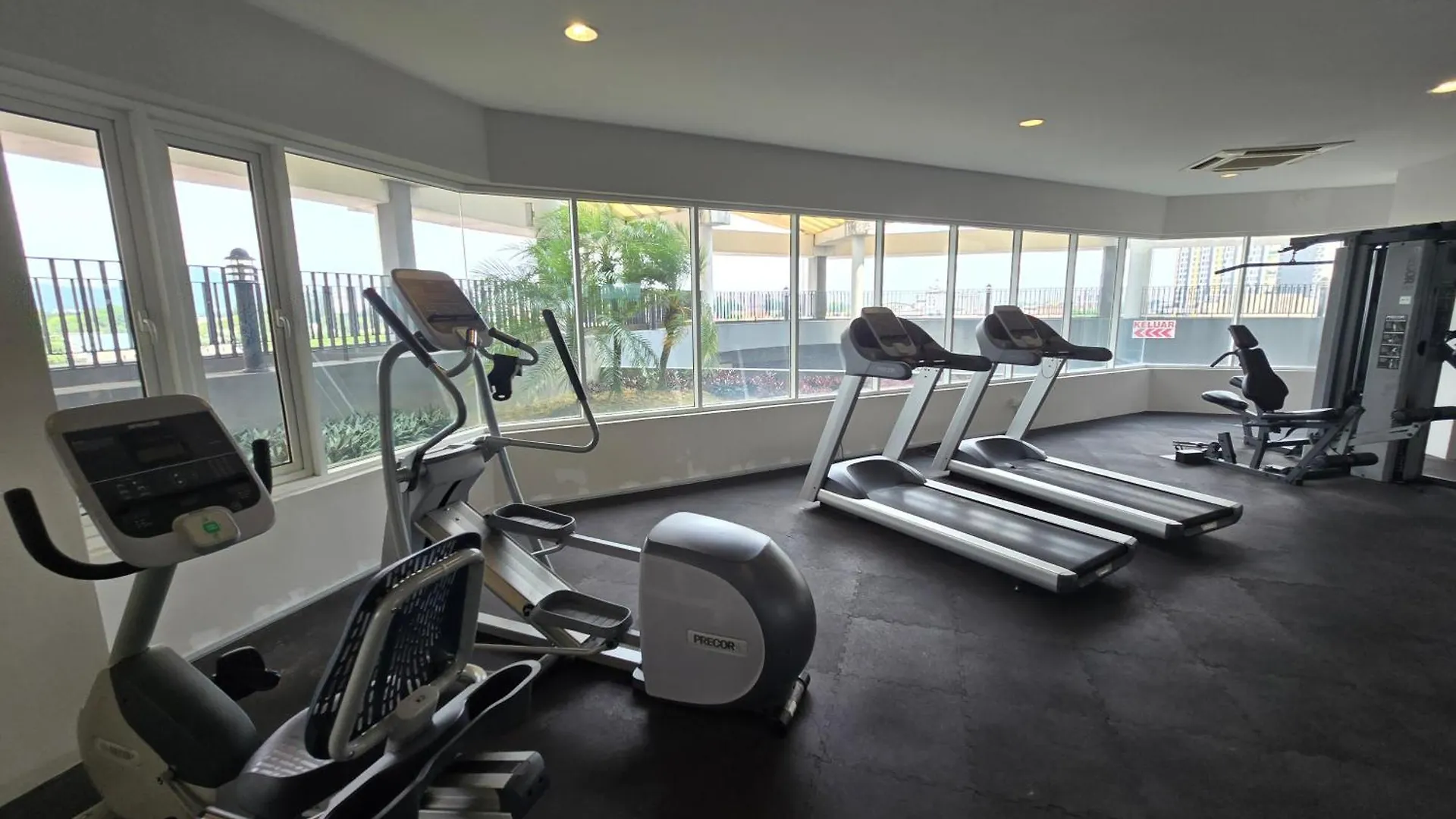 The Octagon Premium Suite - Ipoh